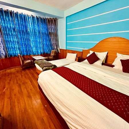 Hotel D Kanchan Manali Kültér fotó